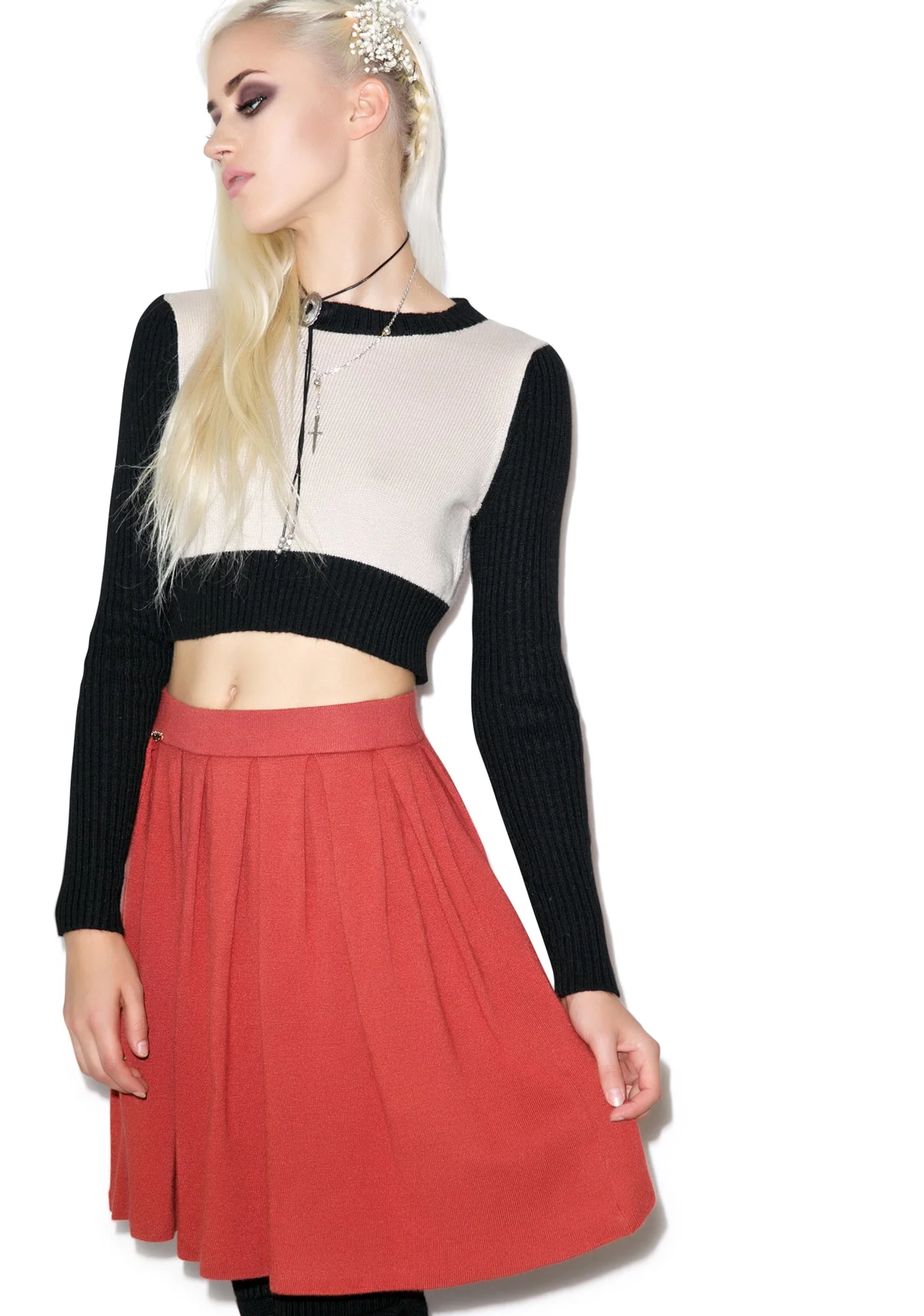 Solid Color Pleated Skirt - Light Red - Image 2