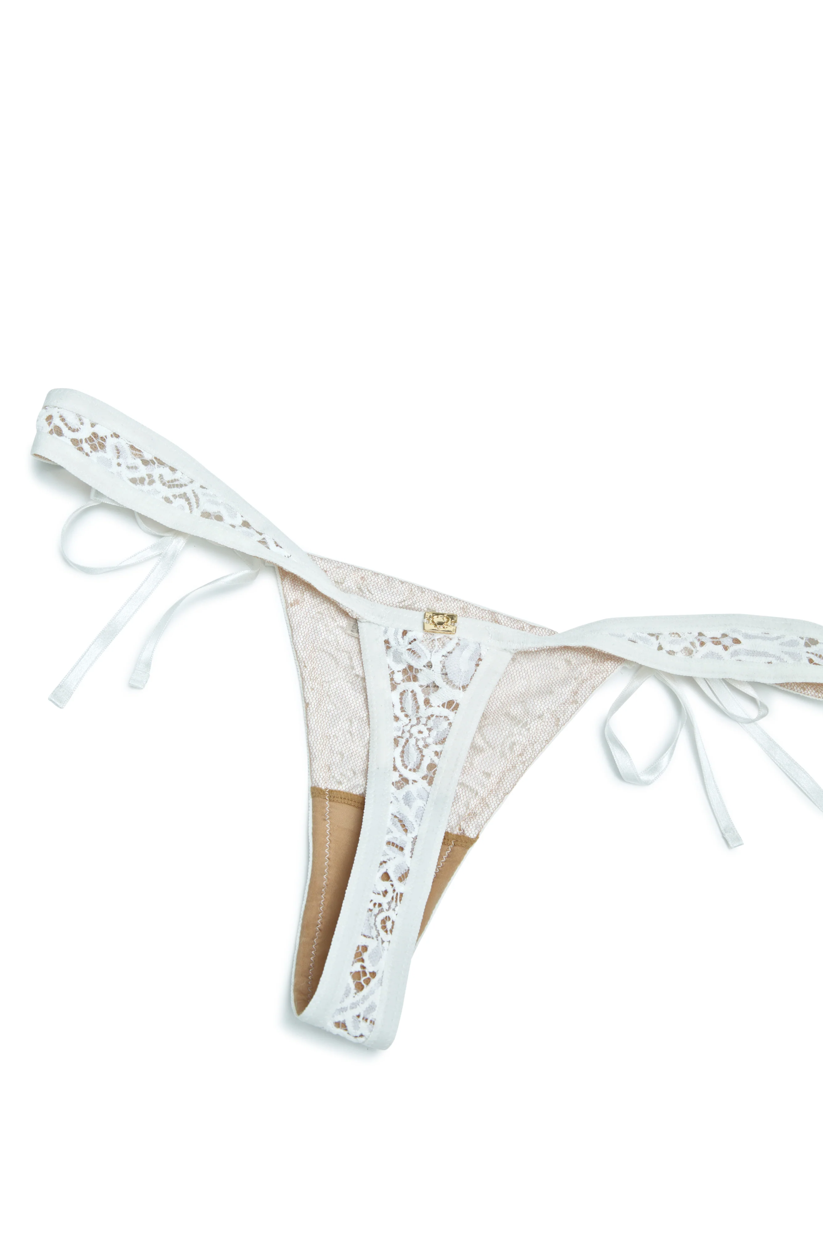 Sophie Thong - Image 4