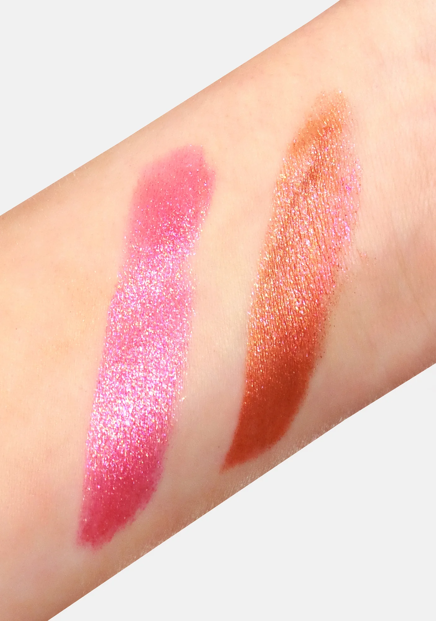 Starlett Supercharged Diva Color Shift Glitter Lipstick - Image 2