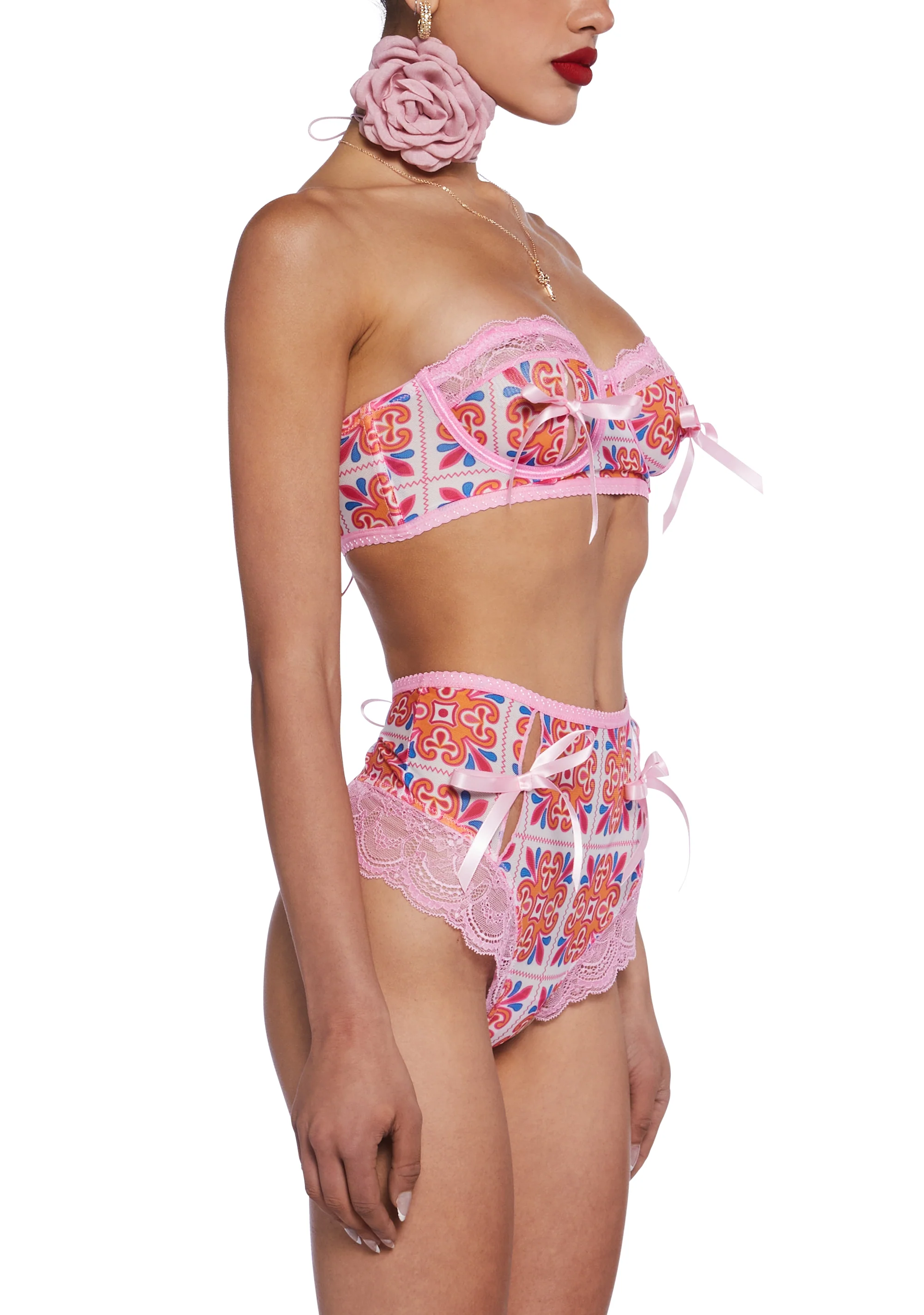 Sun Paradise Lingerie Set - Image 5