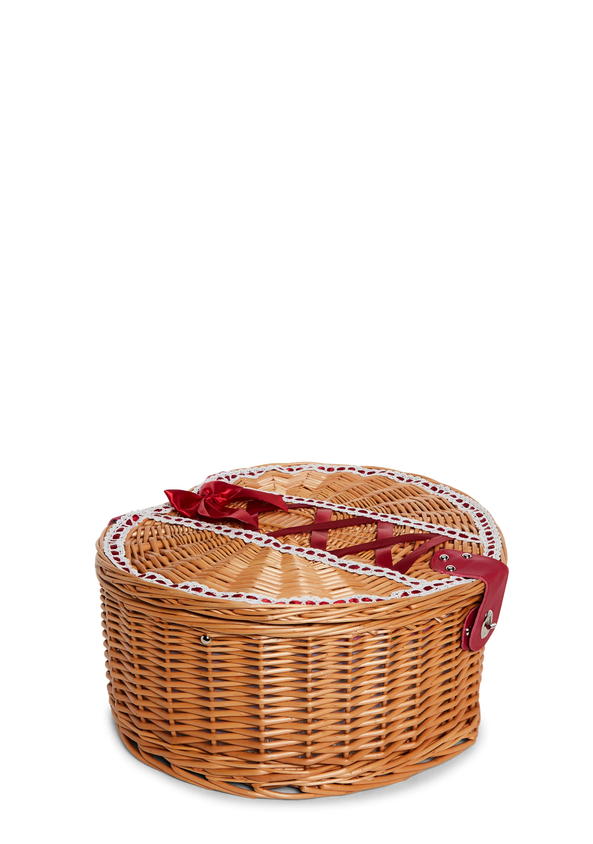 Sweet Sharing Heart Picnic Basket - Image 5