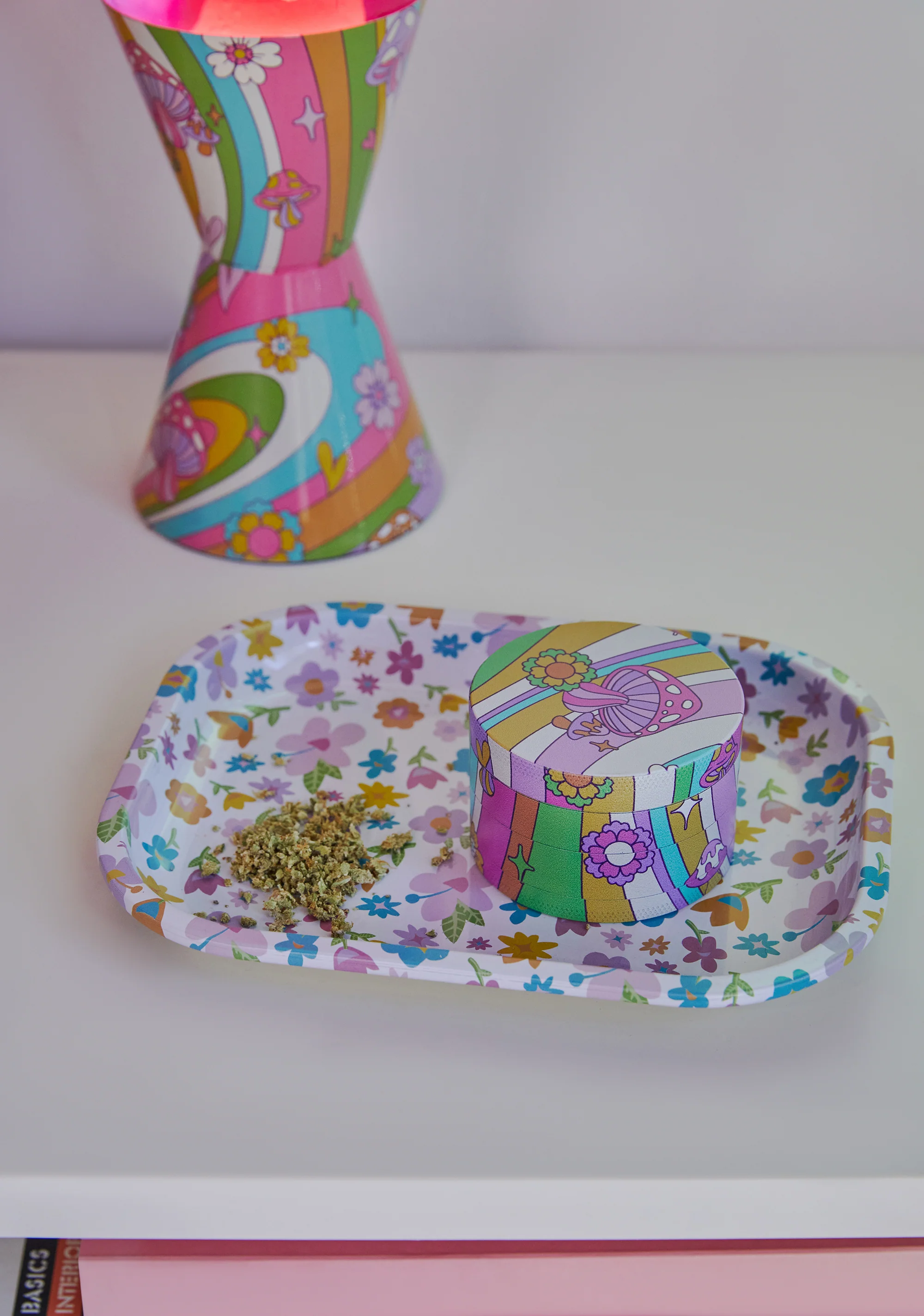 Technicolor Dreams Grinder - Image 8