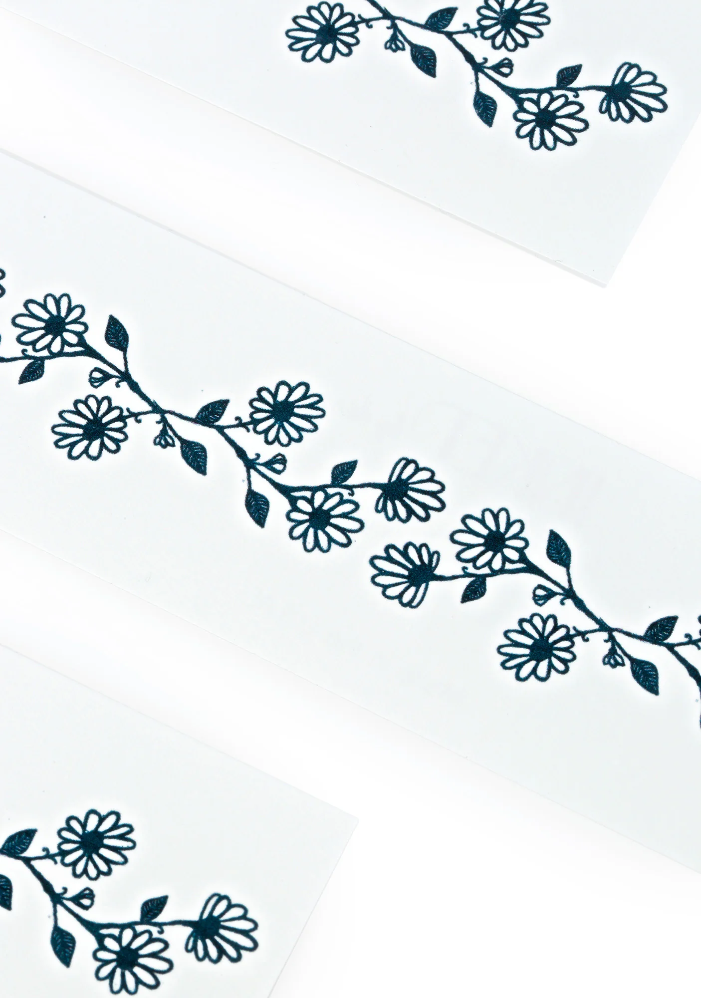 The Floral Choker Temporary Tattoo Set - Image 3
