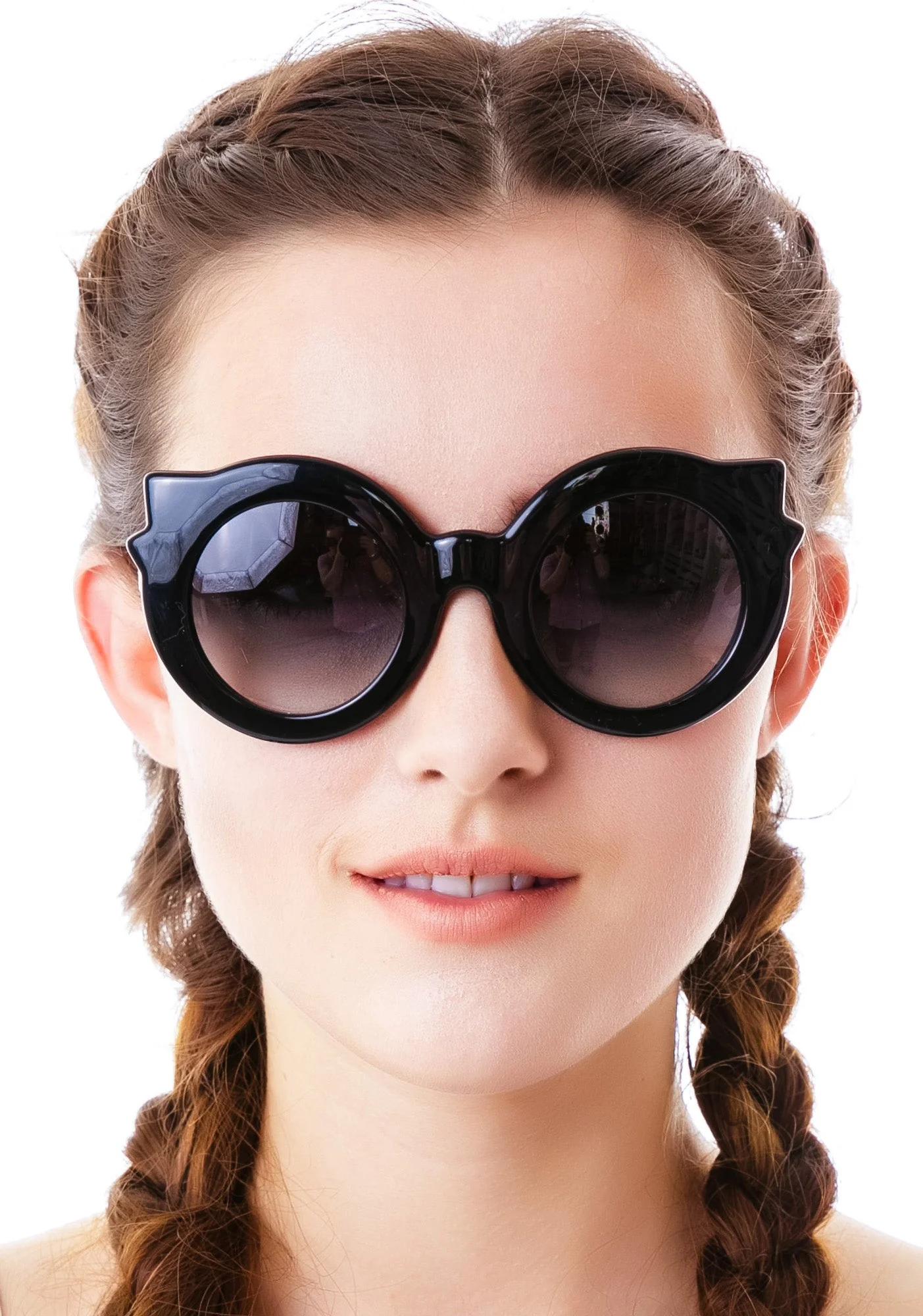 The Hanoi Weekend Sunglasses - Light Green - Image 25