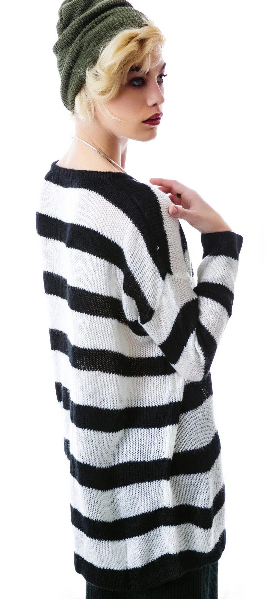 The London Look Knit - Image 4