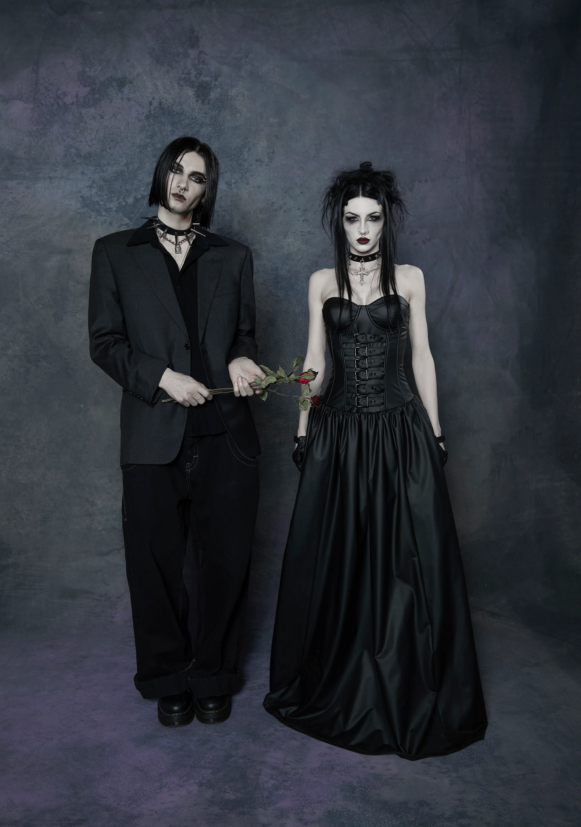 Thief Of Hearts Ball Gown And Gloves Set - Image 6