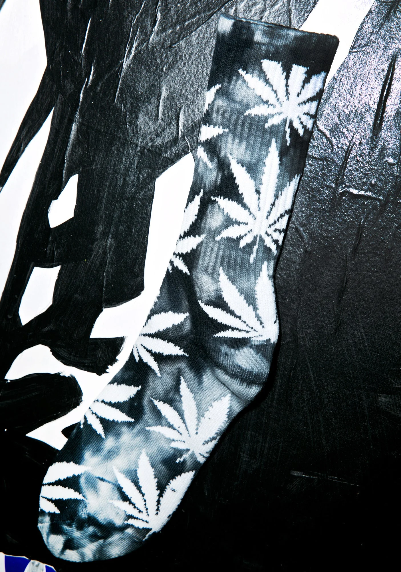 Tie Dye Plantlife Crew Sock - Black - Image 4