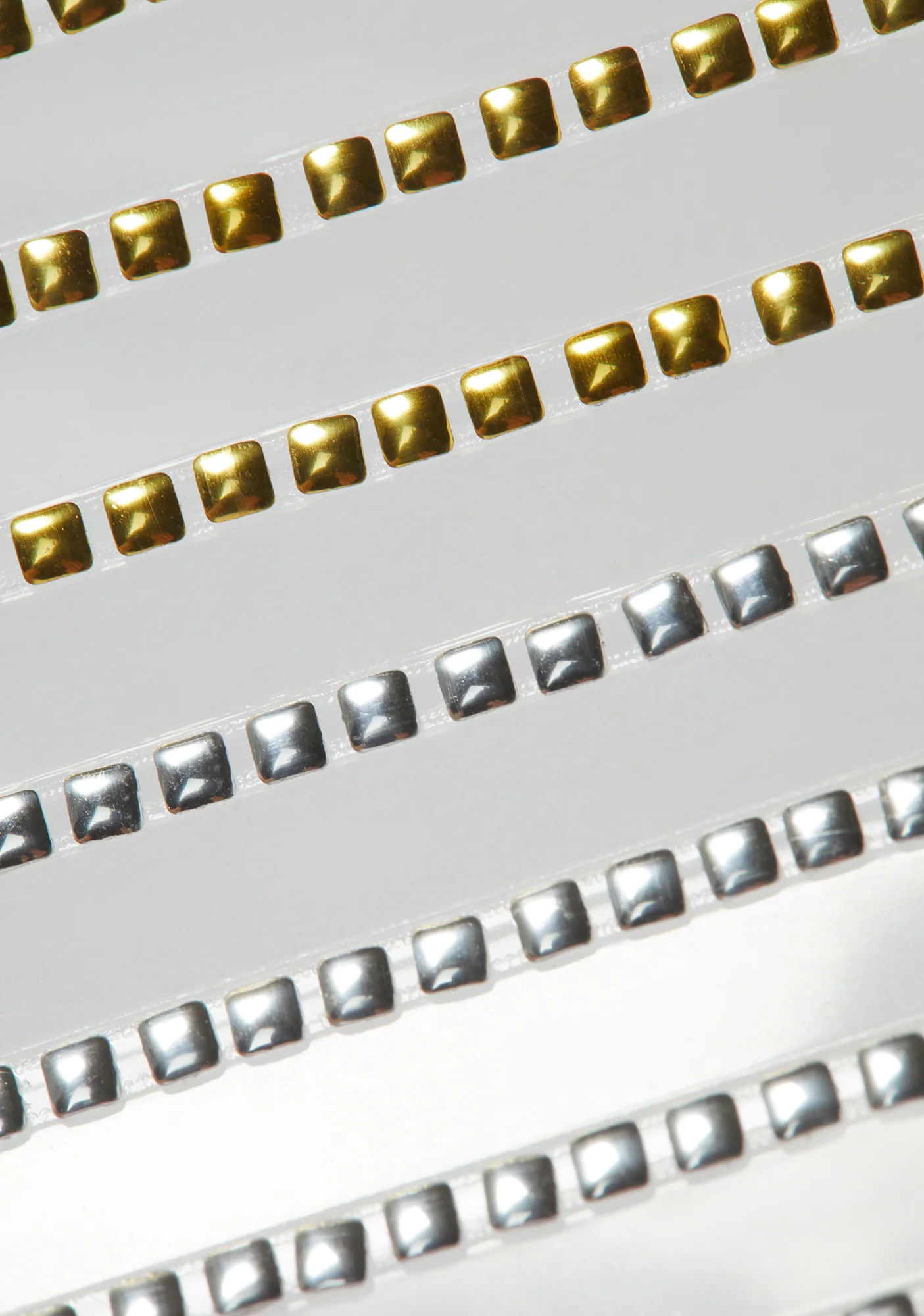 Ultra-Fine Rims Face Gems - Image 5