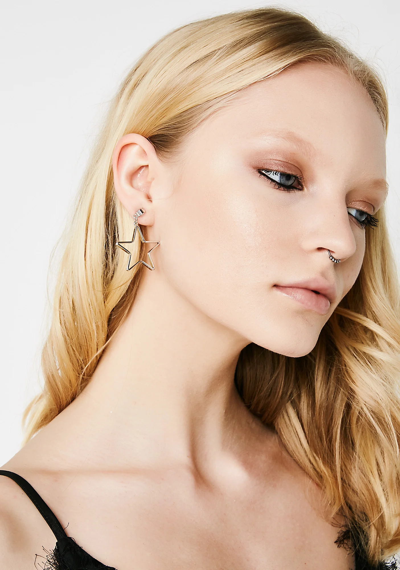 Ur Star Earrings - Image 4