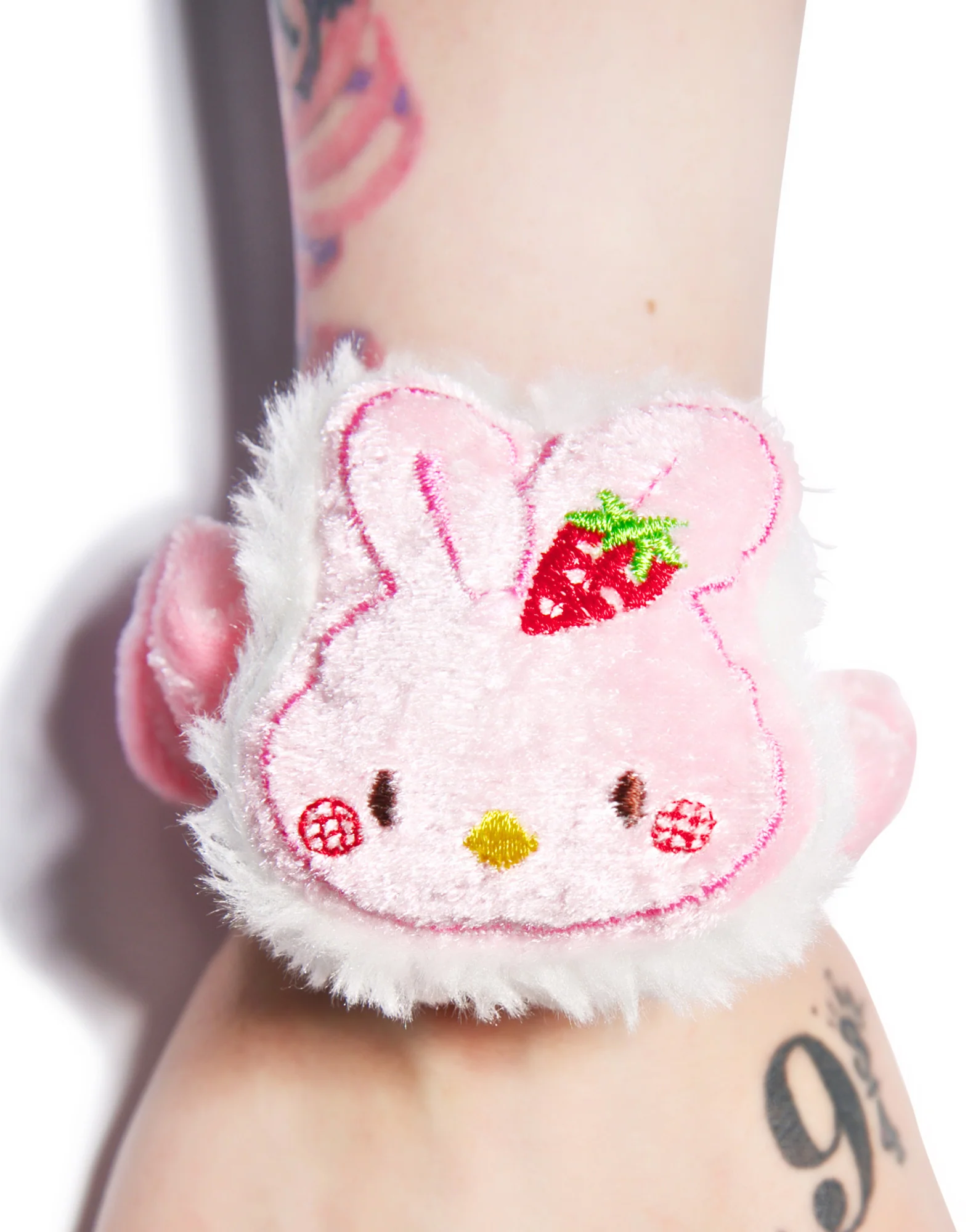 Usa-pyon Scrunchie - Image 6