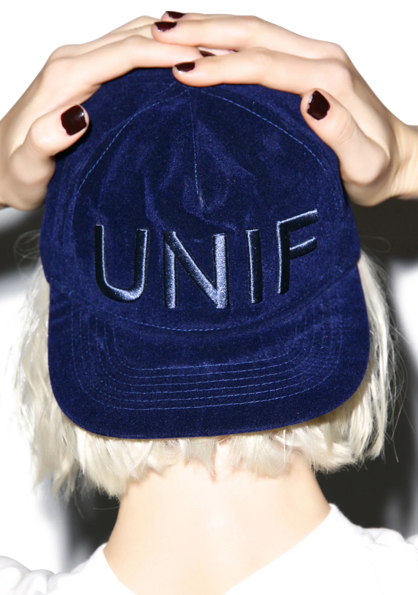 Velvet Hat - Image 5