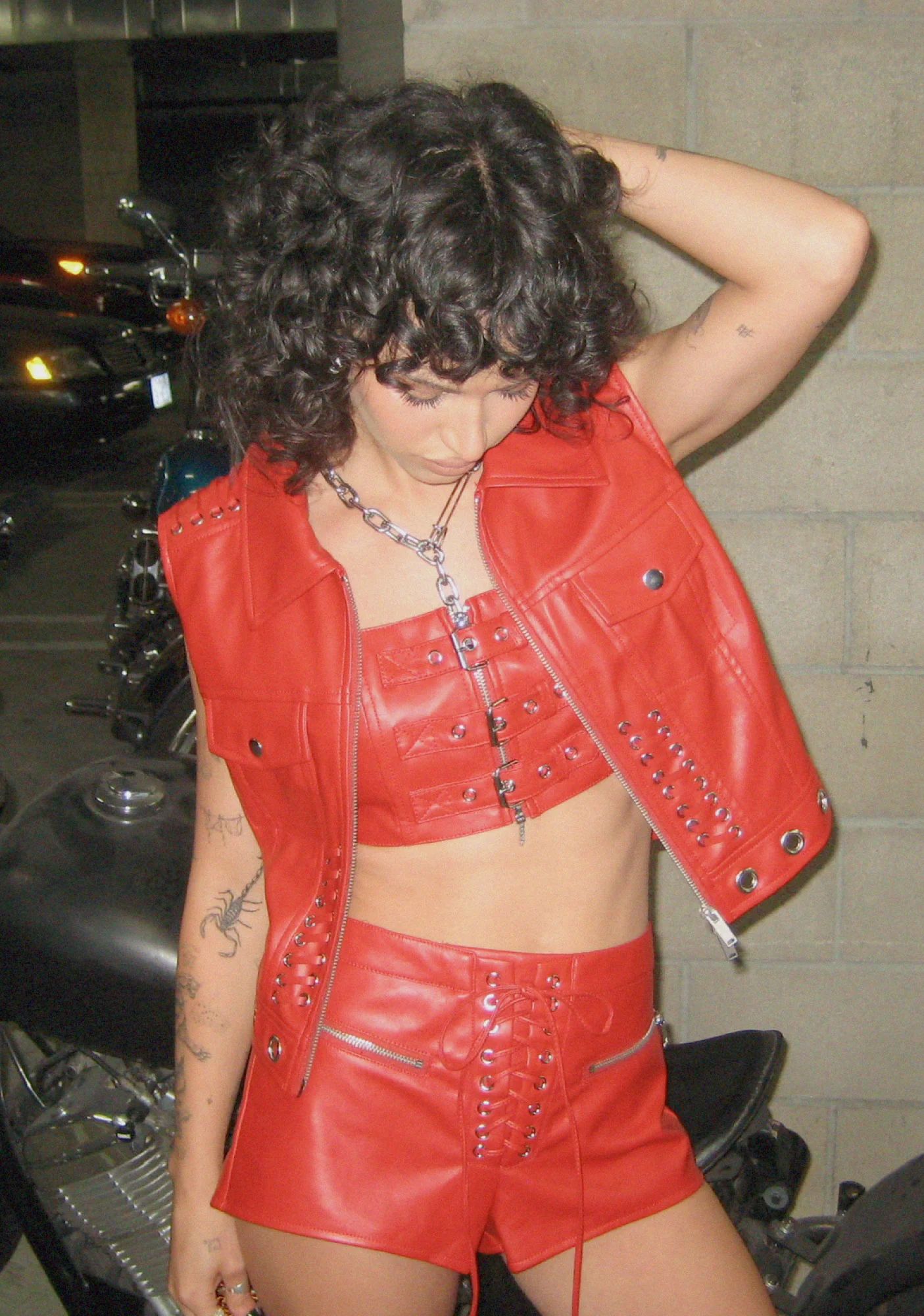 Vixen Vibes Crop Top - Image 7