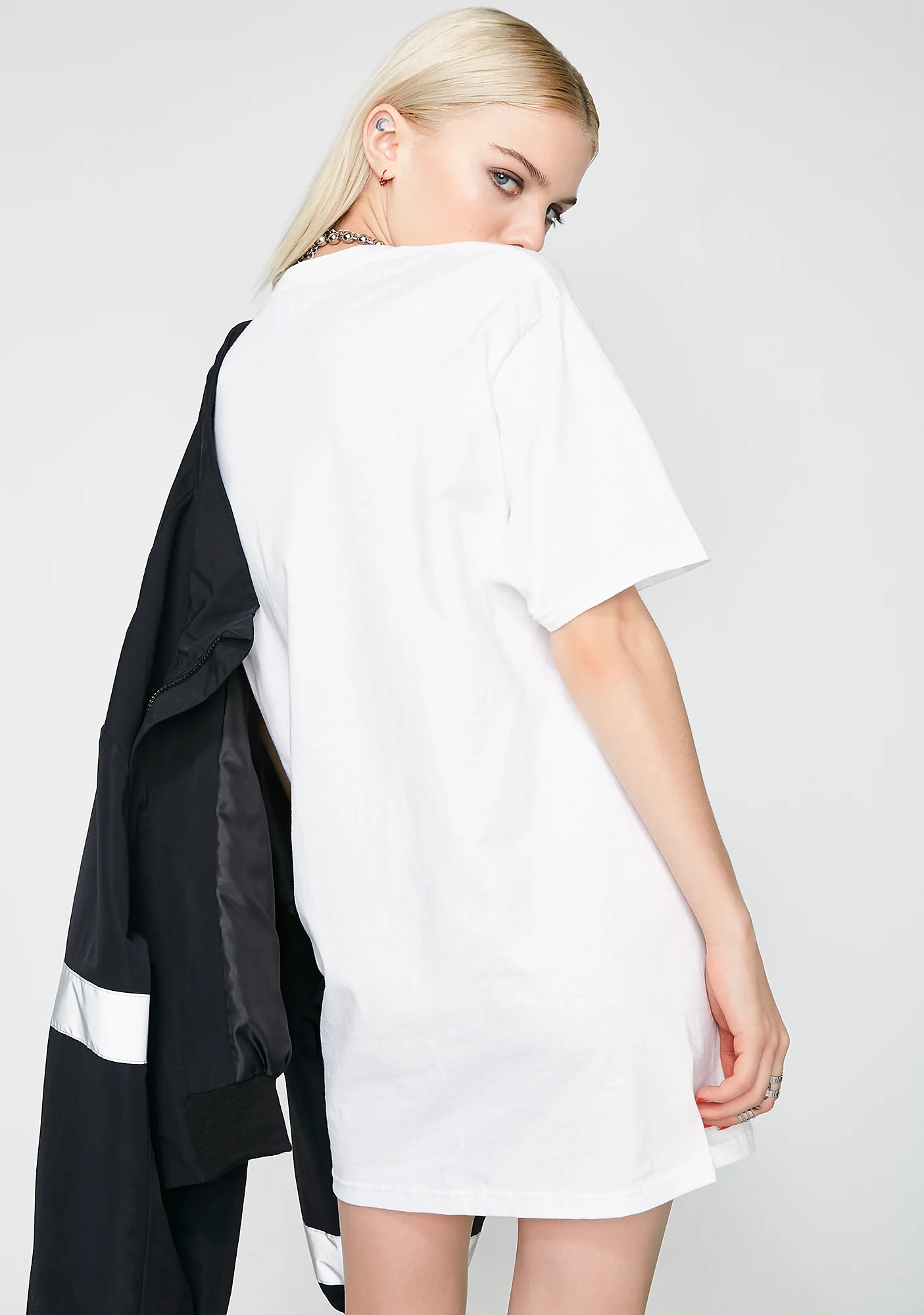 Waste of Space Graphic Tee - Image 4