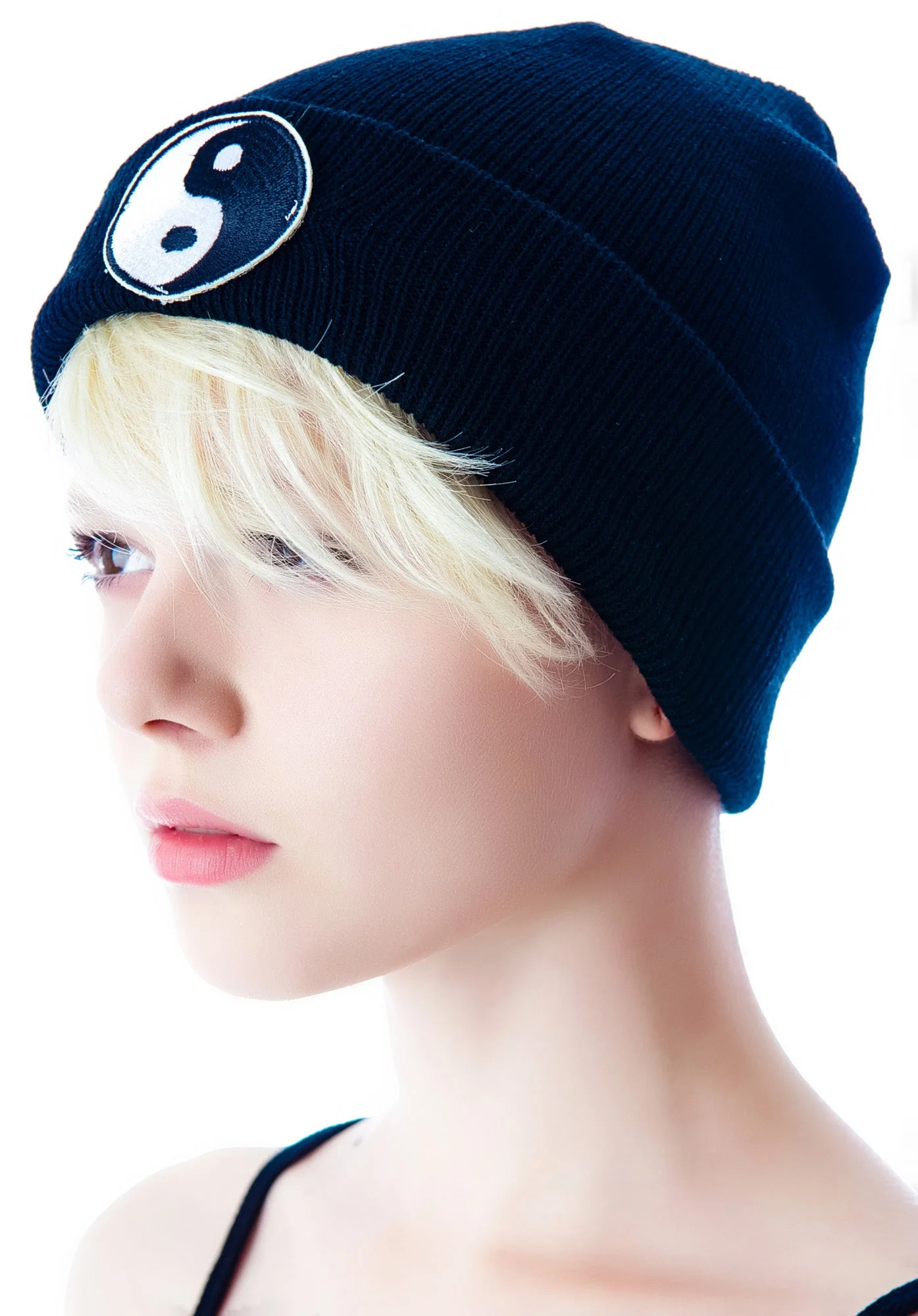 Yin Yang Beanie - Black - Image 4