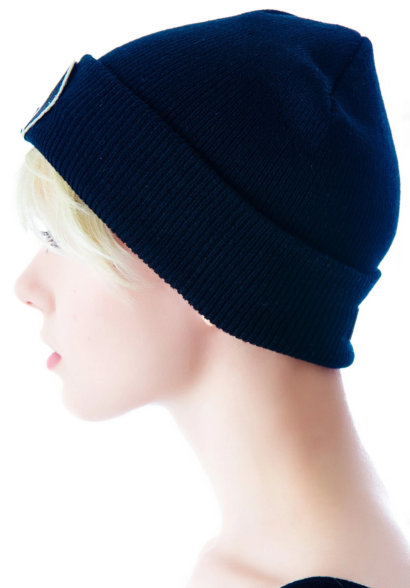 Yin Yang Beanie - Black - Image 5