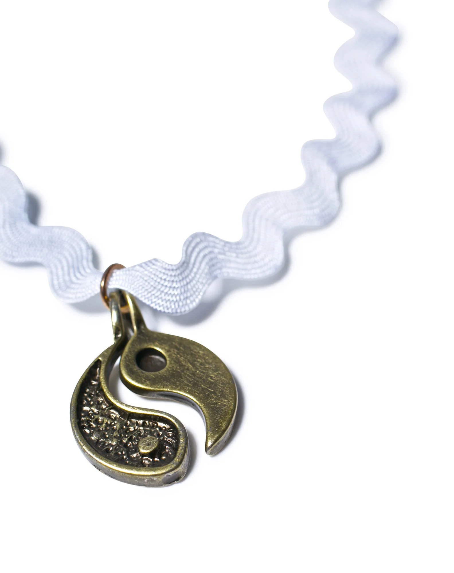 Zenarchy Ying Yang Choker - White - Image 8