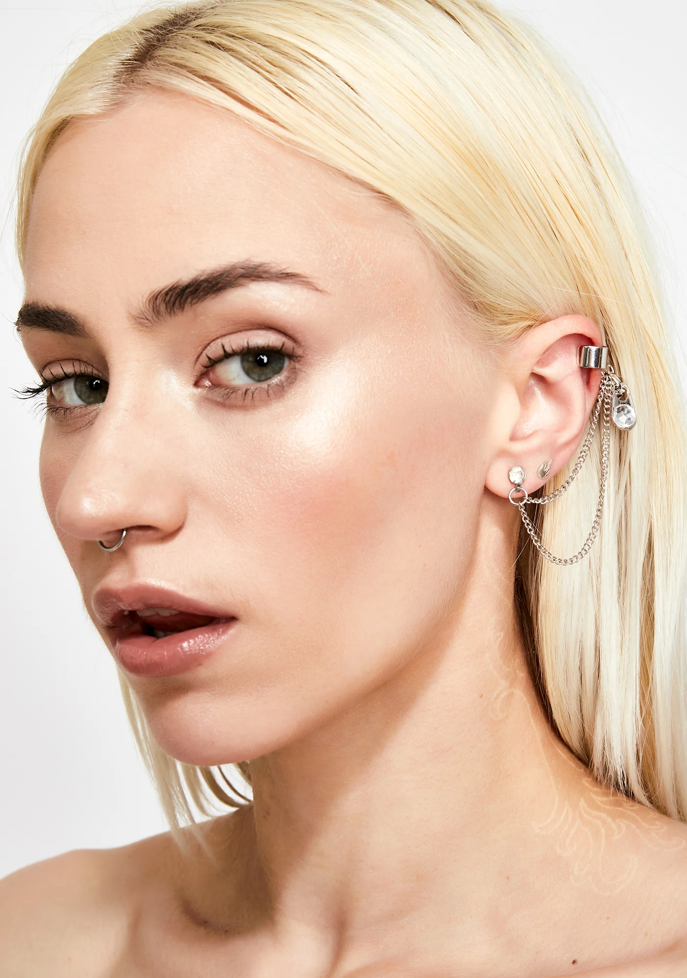 Zip Locked Cuff Earring - Image 2